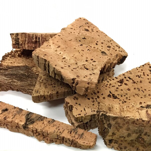 Cork chunks and chips